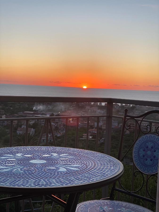 B&B Il Tramonto Capo dʼOrlando Екстериор снимка